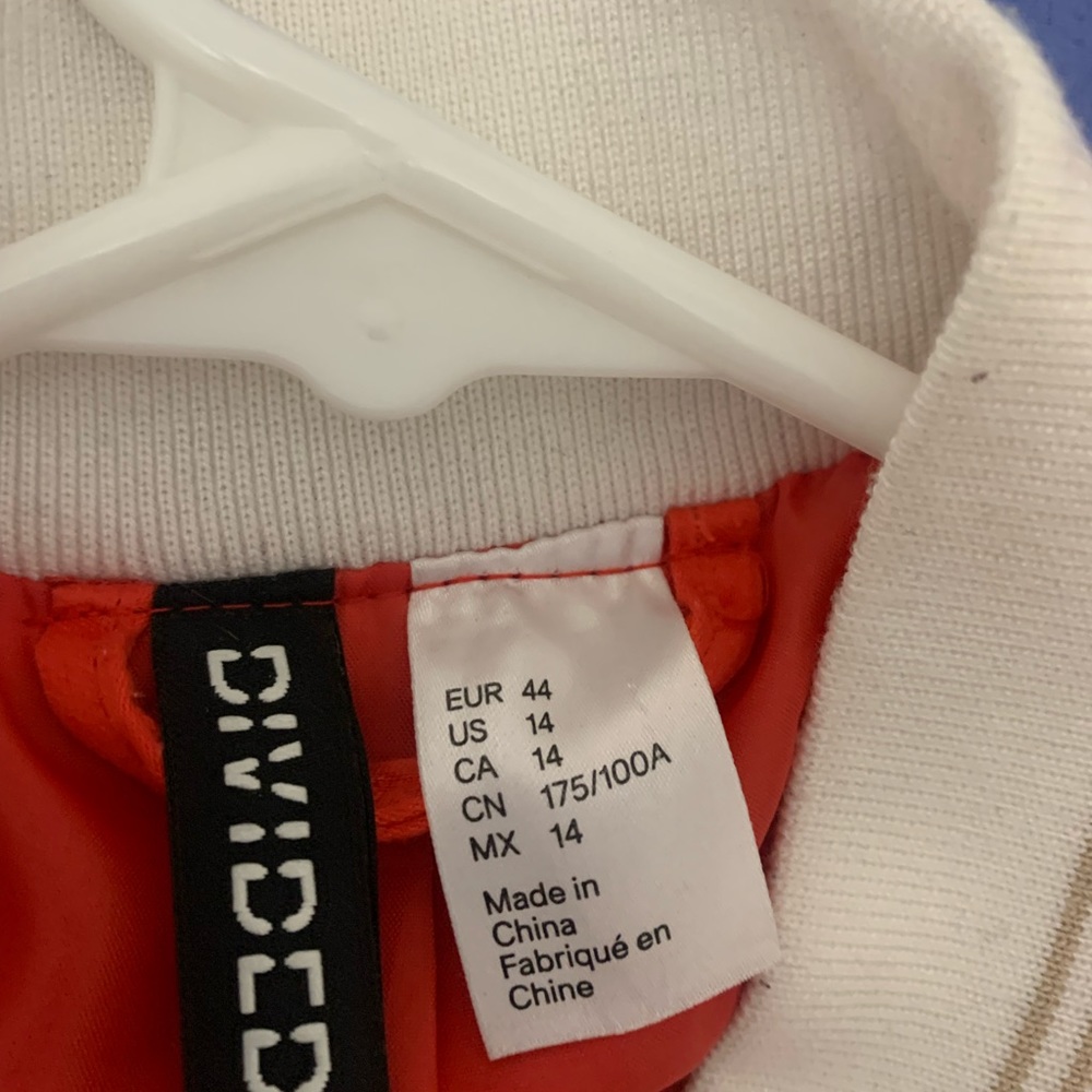 Jacket - Picture 2 of 3